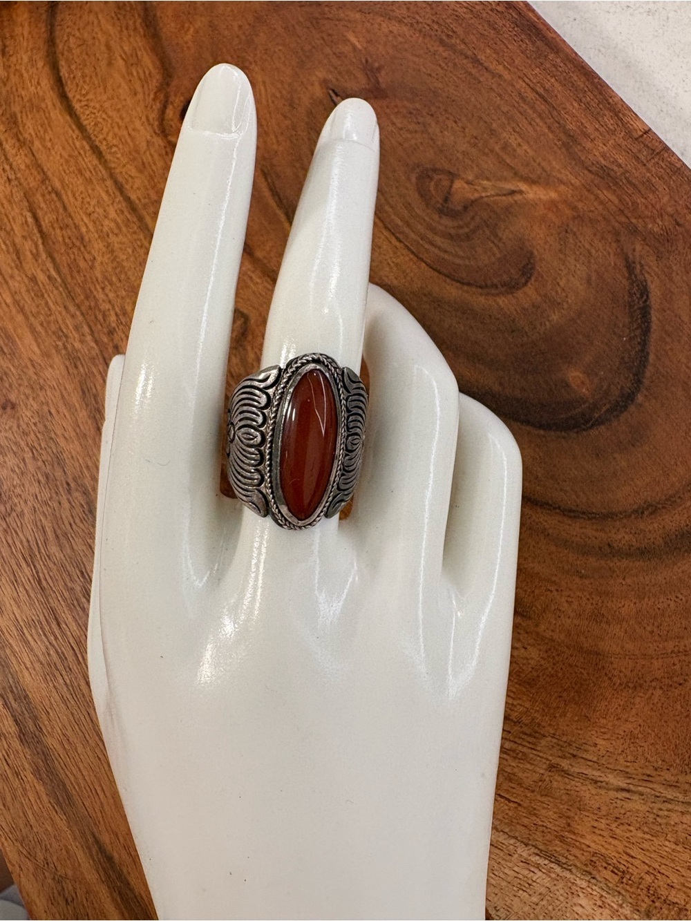Sterling Silver Amber Cored Oval Stone Ring - Size 8